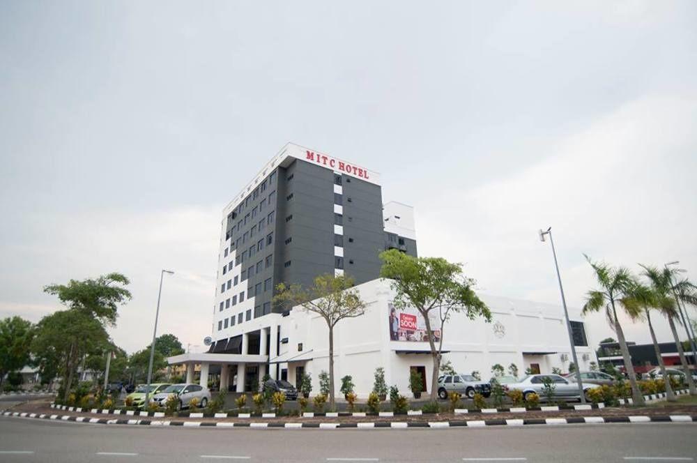 Mitc Hotel Malacca Exterior foto